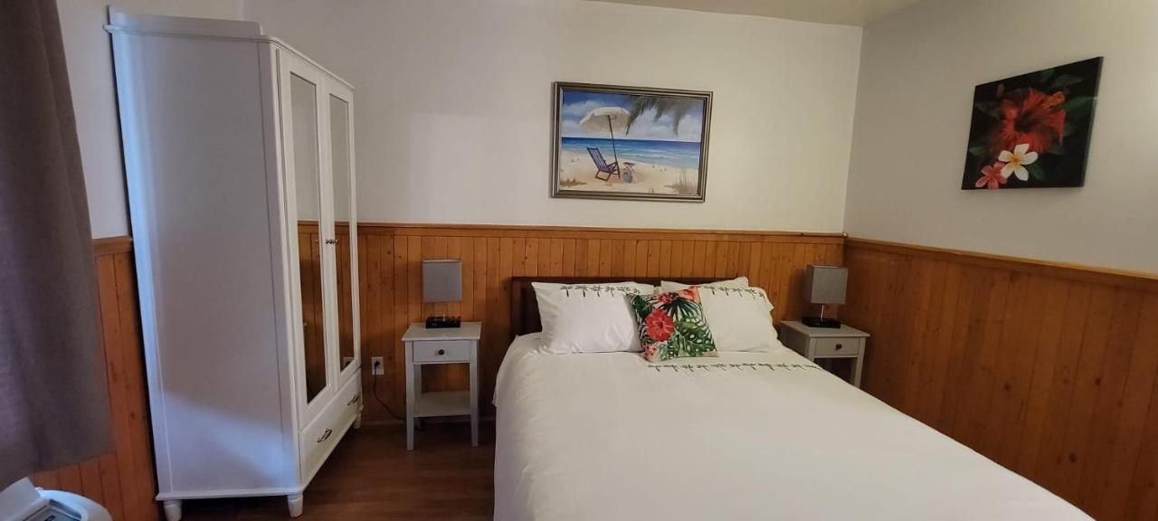 Saint-Alexandre-de-Kamouraska Hotel Fleurs Karaibes מראה חיצוני תמונה